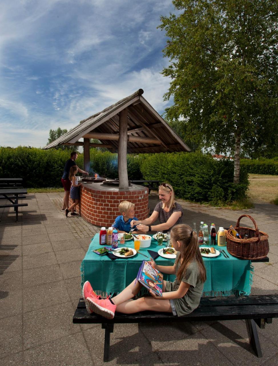 Legoland Ninjago Cabins Billund Ngoại thất bức ảnh